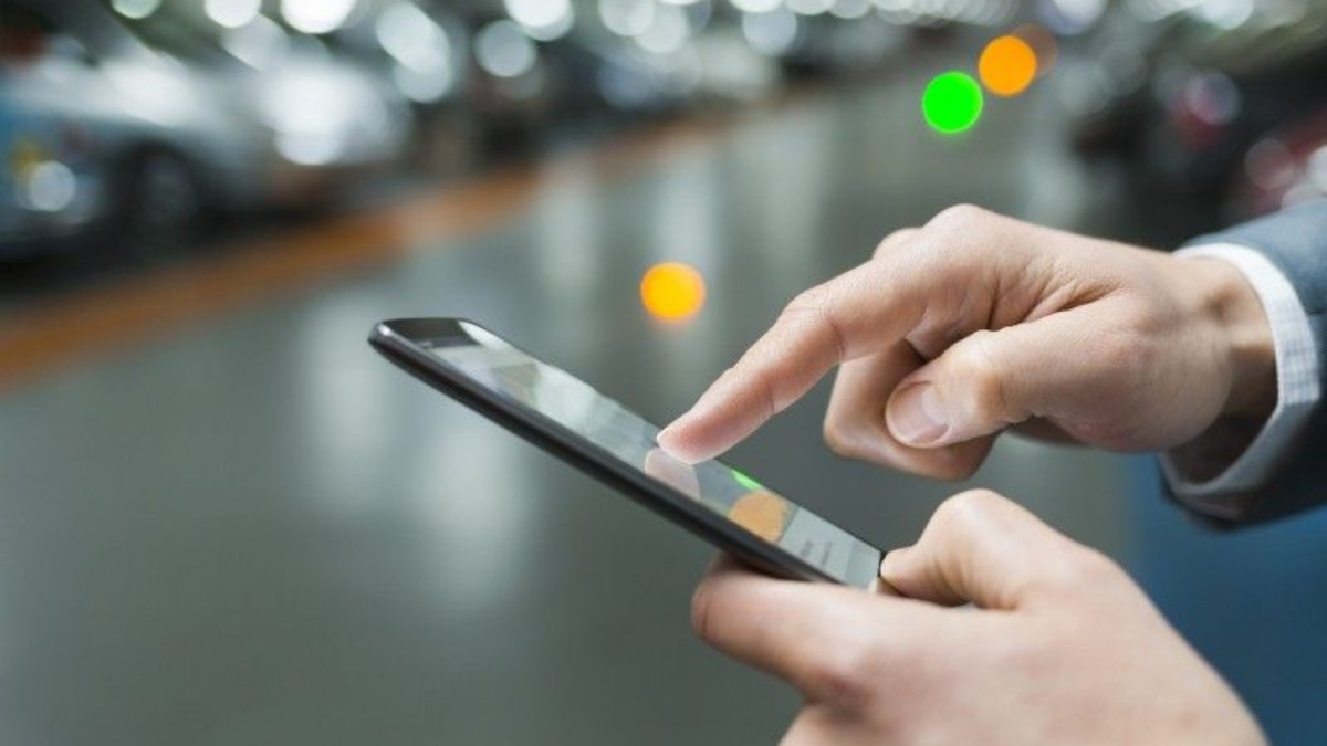 1b82083301fd76afdf5d2944946e6fbf